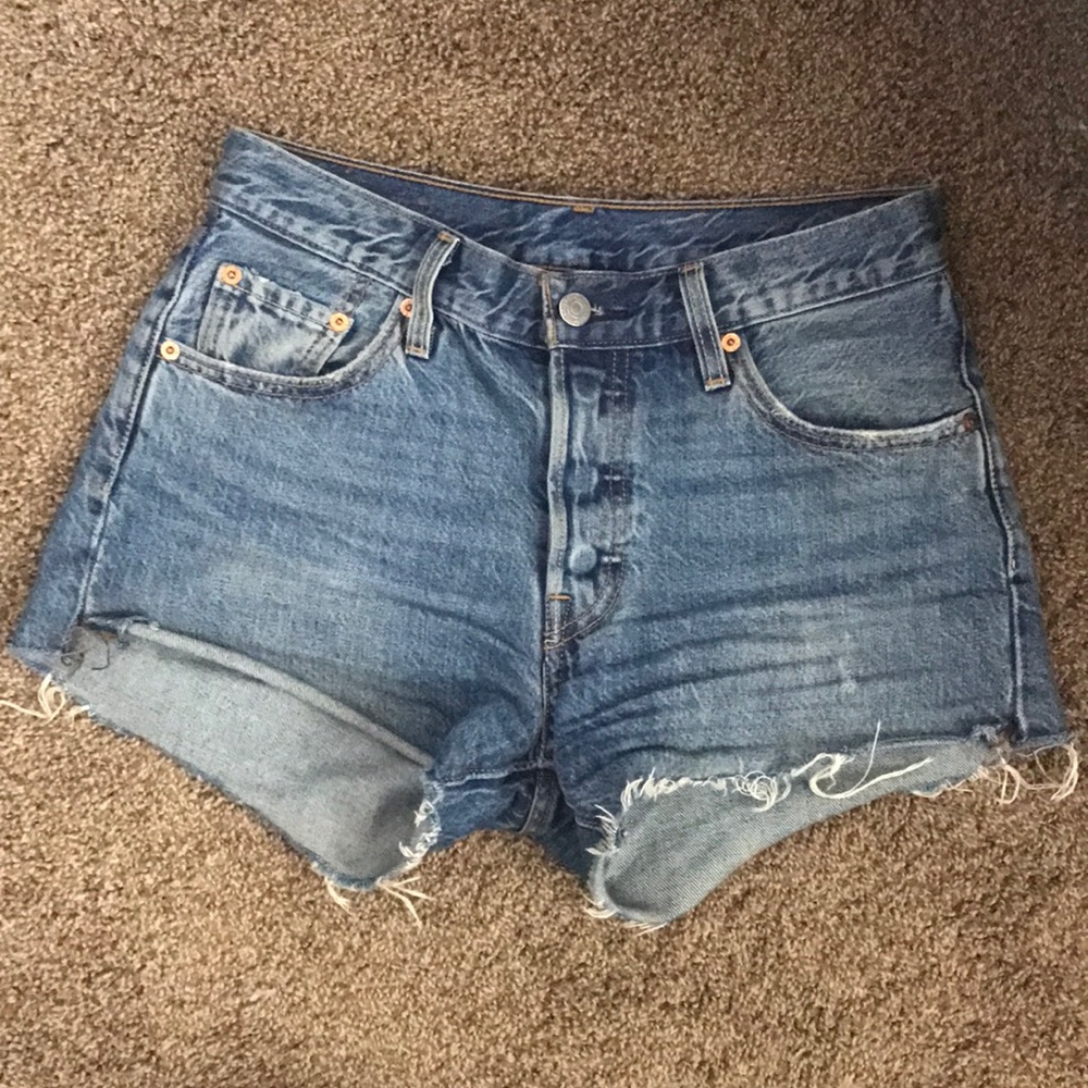 501 denim shorts